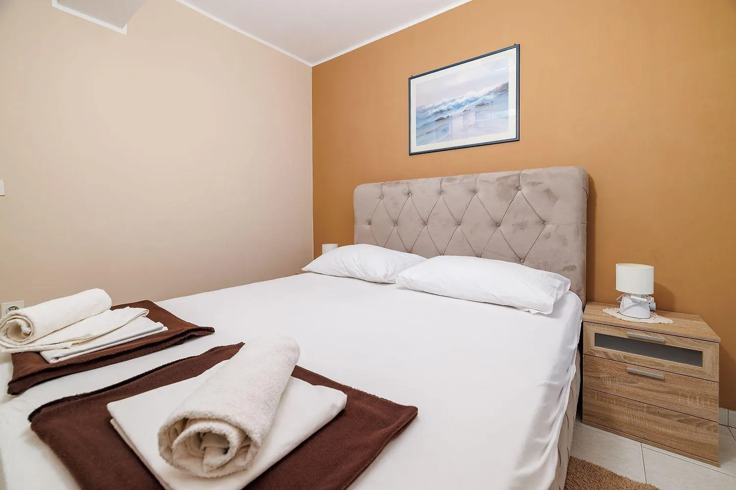 Komfortables Apartment Nur 350 Meter Zum Strand Mit Meerblick, Pool, Aussendusche Dramalj