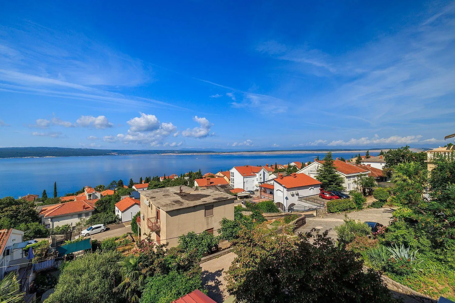 Komfortables Apartment Nur 350 Meter Zum Strand Mit Meerblick, Pool, Aussendusche Dramalj 0*,  Croatia
